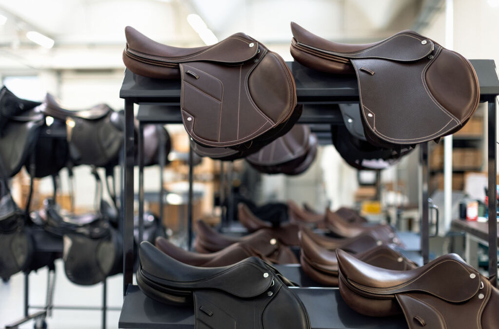 Equiline America HOME 4