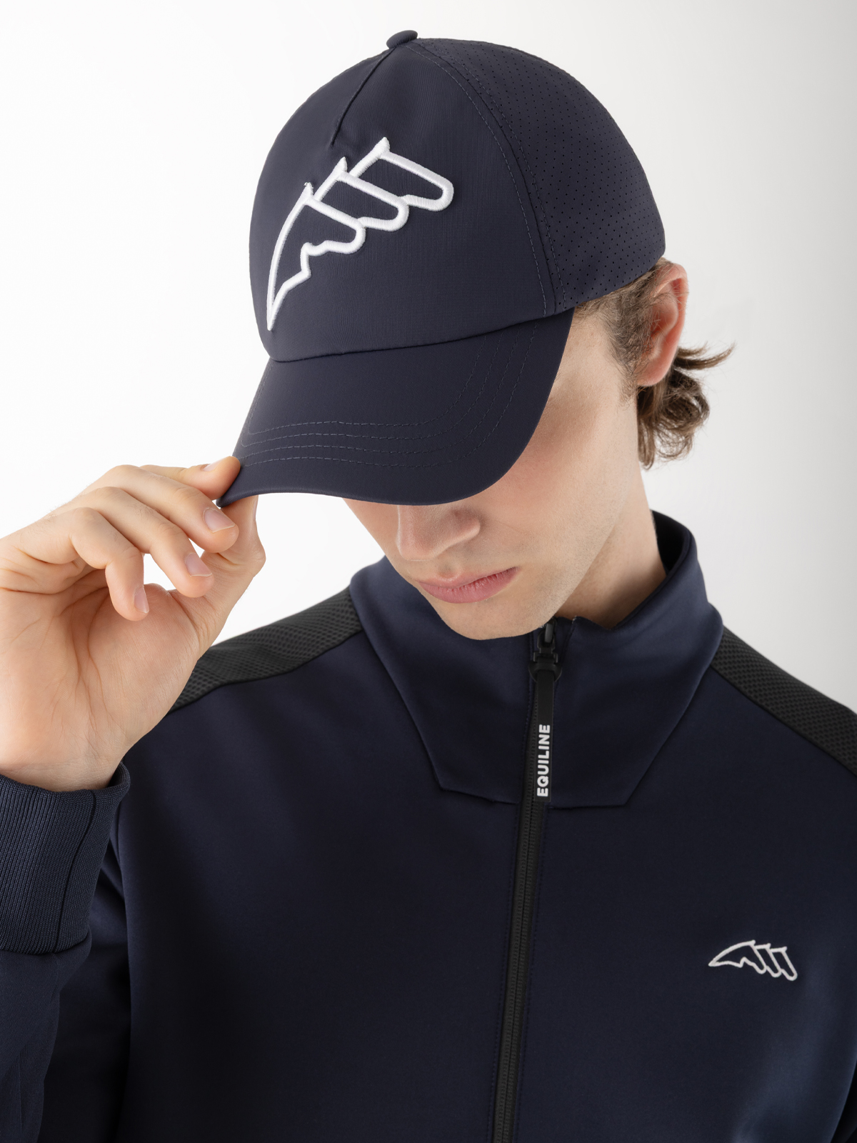 Equiline EQCONEC - Baseball Cap, blue color, on model's head, front view